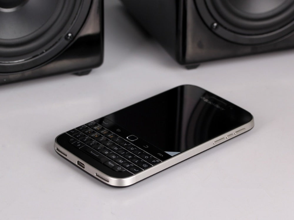 Blackberry Q20 Classic Original – Chinar Cart